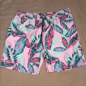 Maui and Sons Pink and Green Leaf Men's Athletic Shorts